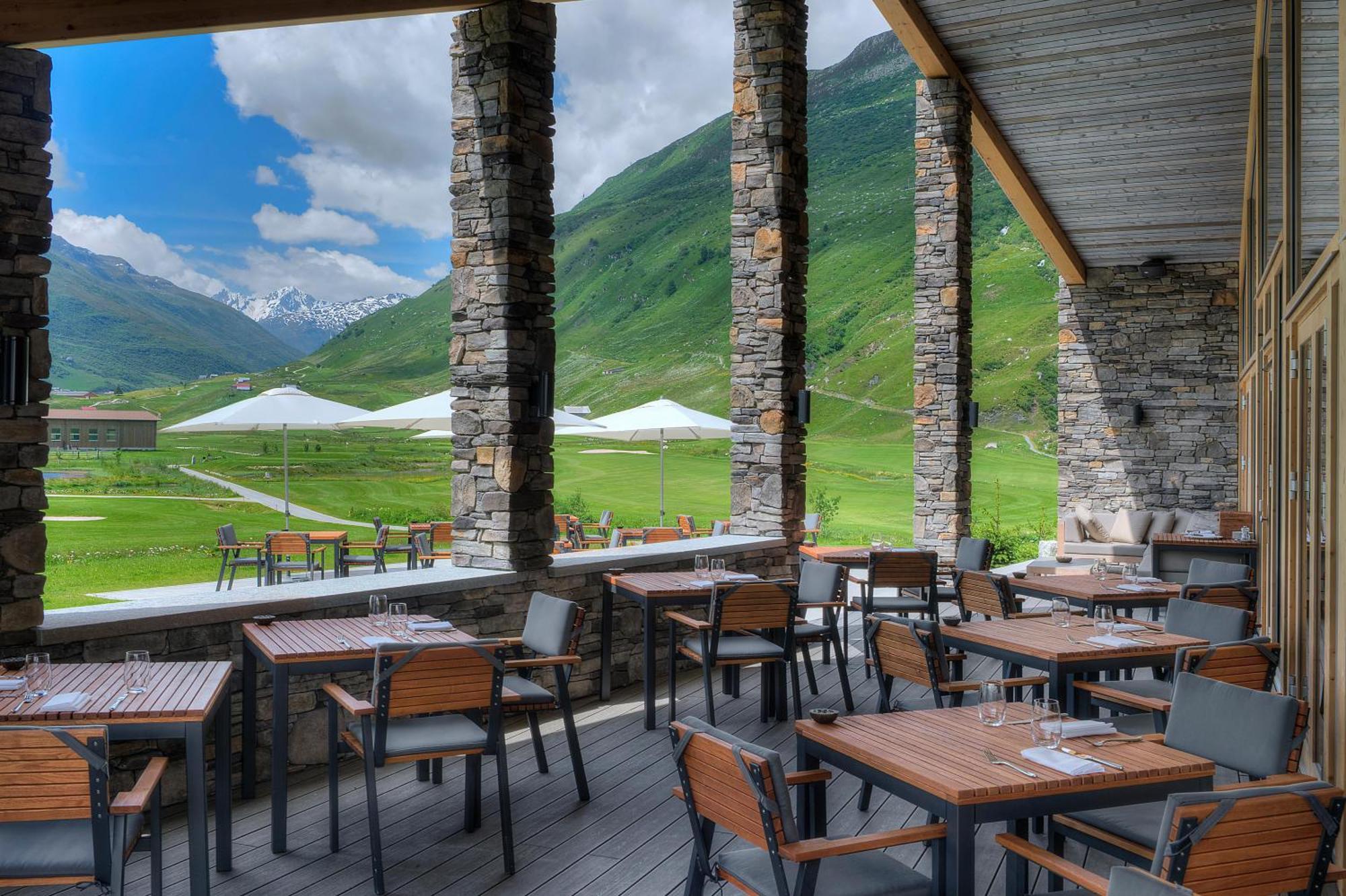 Hotel The Chedi Andermatt Esterno foto