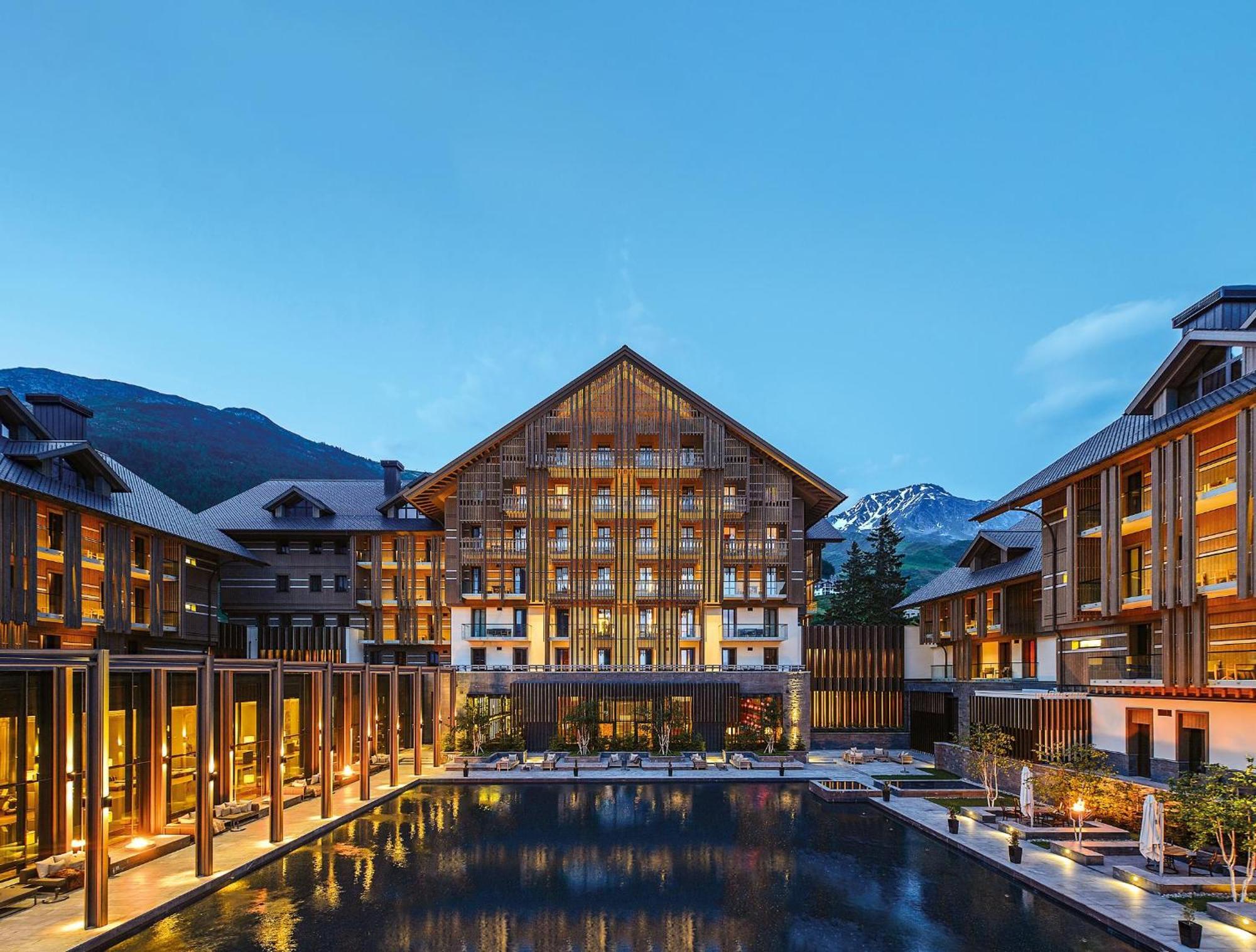Hotel The Chedi Andermatt Esterno foto