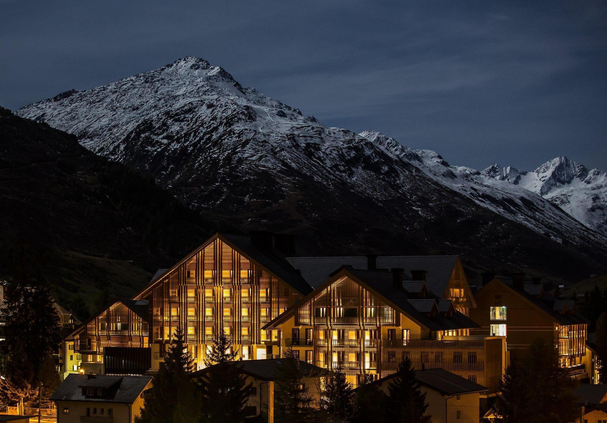 Hotel The Chedi Andermatt Esterno foto